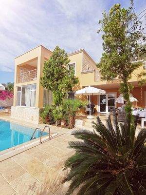 Gartenblick zum Haus