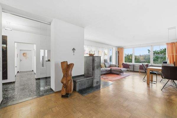 Wohn- und Essbereich