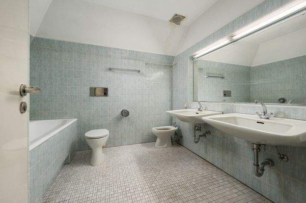 Badezimmer Dachgeschoss