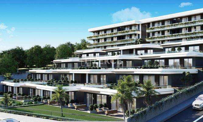 Sea-View Flats with Private Garden Terraces in Çeşme