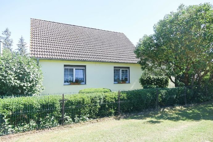 Grundstück mit Einfamilienhaus in Groß Jasedow in Nähe der Hansestadt Anklam vor den Toren der Ostseeinsel Usedom