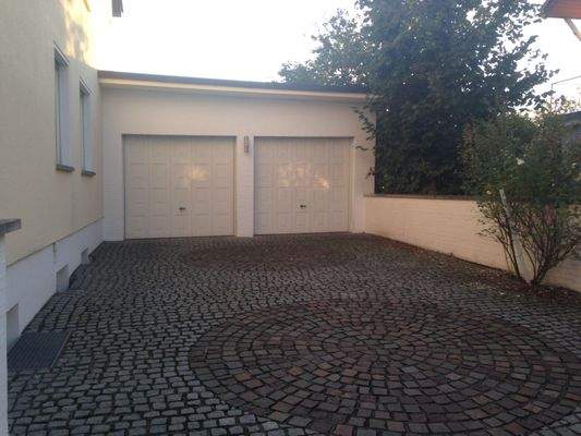 Haus Einfahrt Bild.JPG