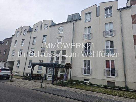 Frontansicht, seitlich