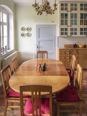 Küche mit Essbereich