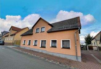 Haus Straßenansicht