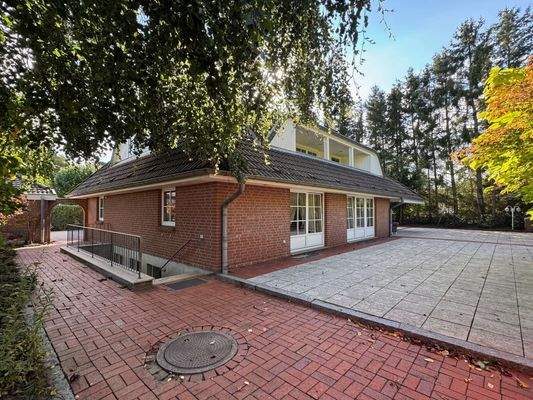 Gebäuderückansicht I