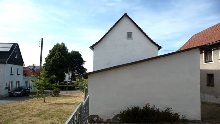 Gebäuderückseite