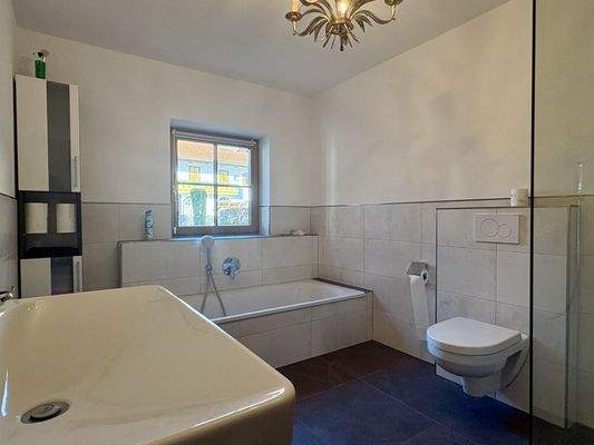 Badezimmer Erdgeschoss