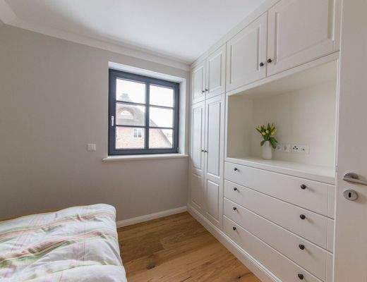 hochwertige Tischlereinbauten