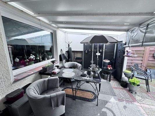 Überdachte Terrasse