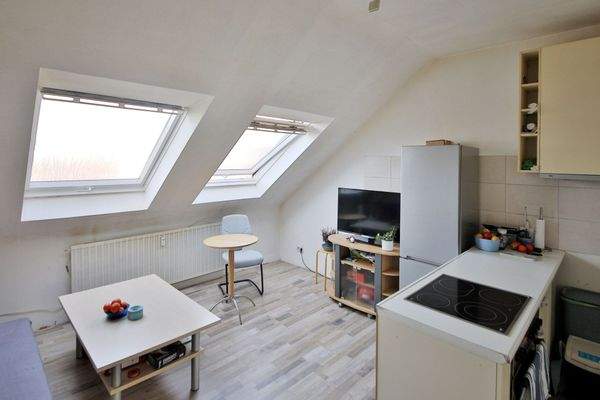 Wohnzimmer mit Küche