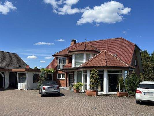 Frontansicht Wohnhaus