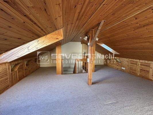 Dachgeschoss Blick 2