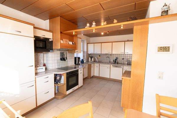 Erdgeschoss Küche mit Essbereich 