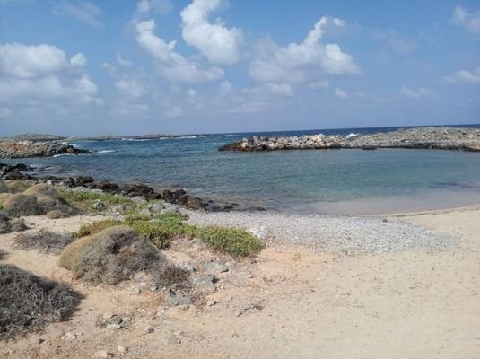 Ein wirklich erstaunliches Grundstück am Meer in S