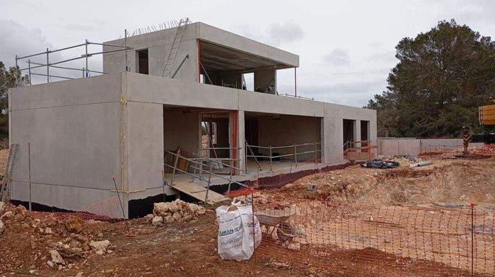 WhatsApp Image 2025-03-05 at 12.02.24 (1)