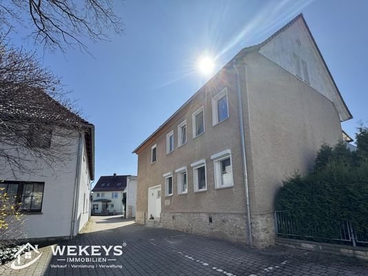 Straßenansicht
