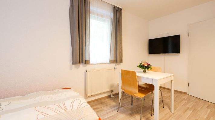 073 2 TV (1 von 1).jpg