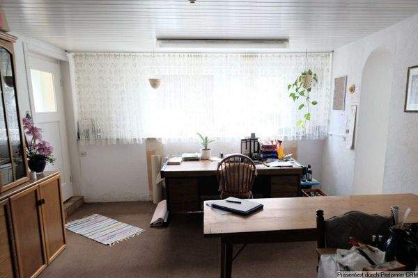 EFH-Arbeits- oder Kinderzimmer EG