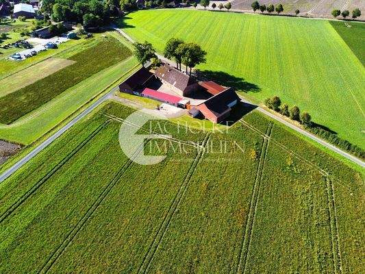 378.Haus.Außen.Drone (9)