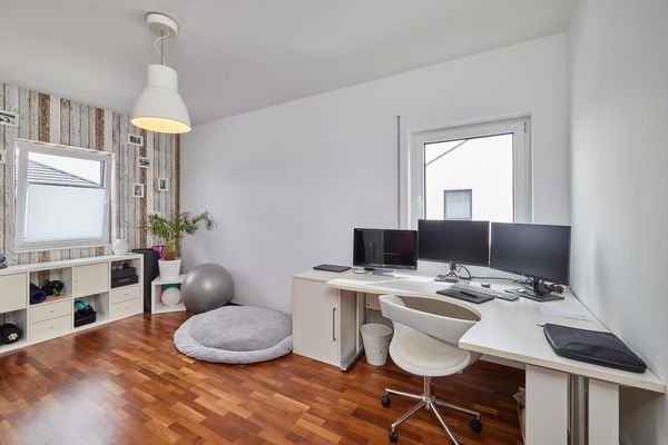 Büro / Kinderzimmer II im OG