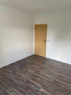 Schlafzimmer (2).JPG