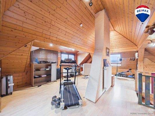 REMAX Immobilien DeLux Haus in Losheim am See zu verkaufen