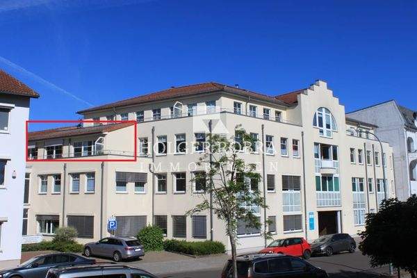 Wohn- und Geschäftshaus