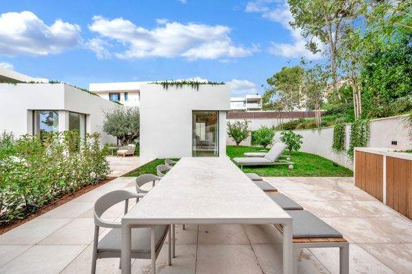 Summer kitchen in Villa in Portals Nous 2