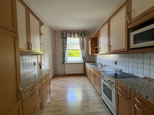 Küche EG mit Einbauküche