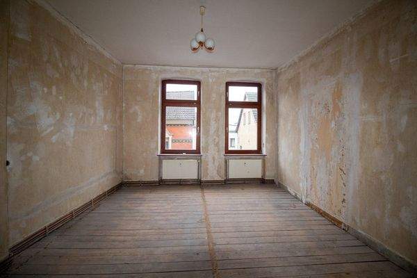 Entkernte Wohnung Vorderhaus 1.OG