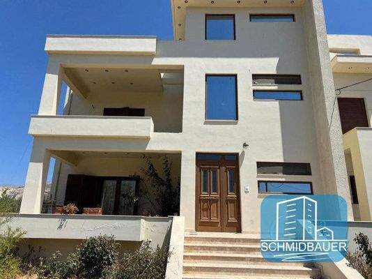 Kreta, Kapariana: Freistehendes Haus mit großem Garten am Ortsrand bei Mires