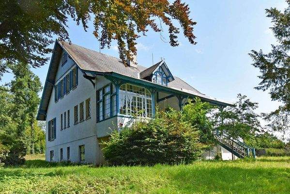 teils verglaste Veranda