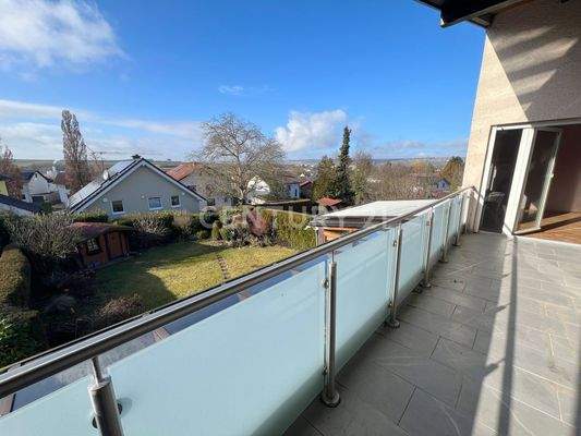 ...mit Blick ins Grüne