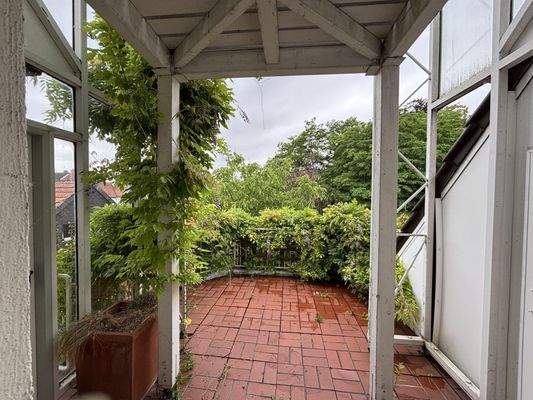 Blick auf den Balkon / DG