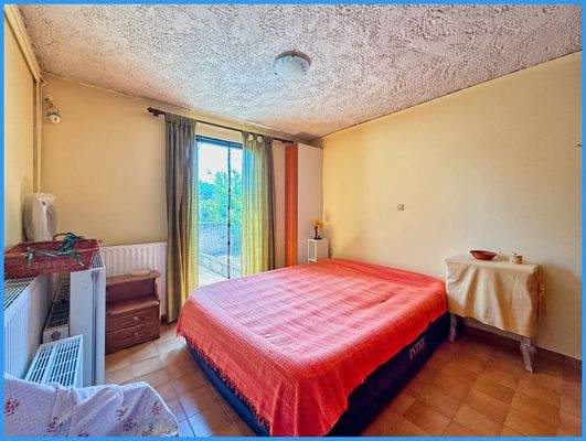 4a199dae30b54792b6849d54ce980db8-original