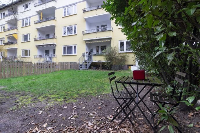 Eine Wohnung mit eigenem Garten im idyllischen Benrath