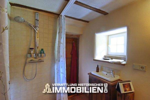 landhaus-eifel-alleinlage-erdgeschoss-bad