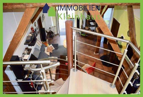 Offene Galerie, Wohnzimmer mit Kamin