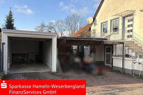Garage und Carport