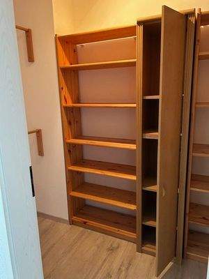 .. begehbaren Schrank !