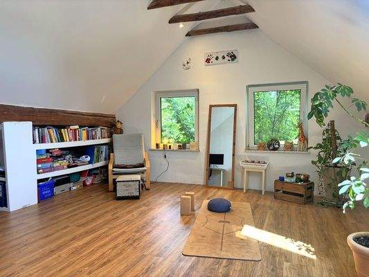 OG_Galerie-/ Arbeitszimmer