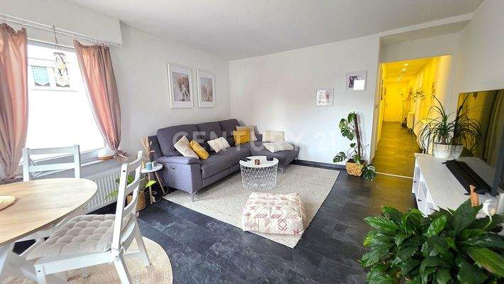 Gegenseite des Wohnzimmers 