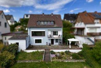Bergstraße 12, 35633 Lahnau Außenansicht          