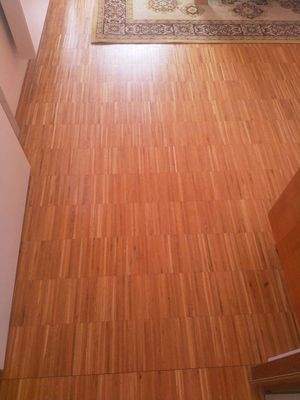 Hochwertiges Stabparkett im jüngeren Haus