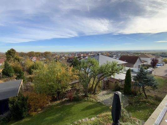 Weitblick vom Balkon Obergeschoß