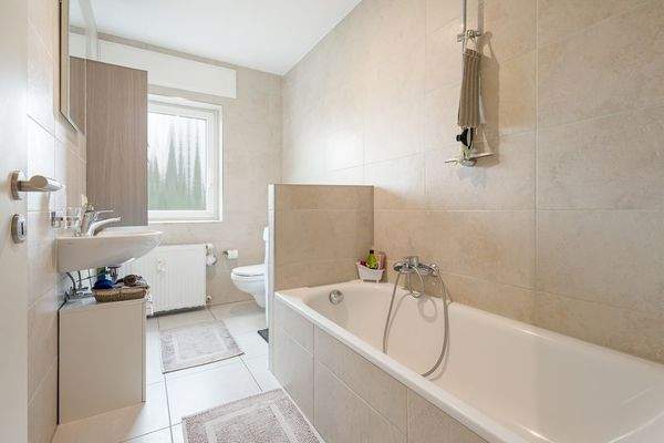 Bad Whg 1. OG rechts