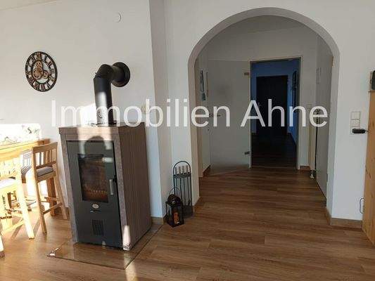 Kaminofen und Flur