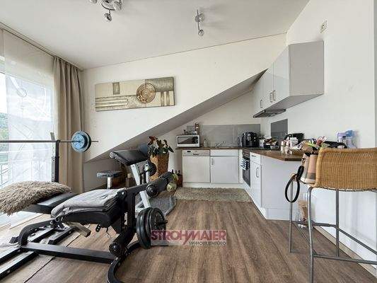 20250507_092614496_iOS