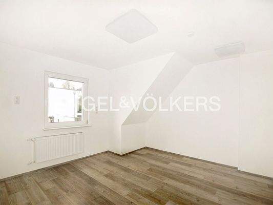 DG: Weiteres Schlaf-/Kinderzimmer